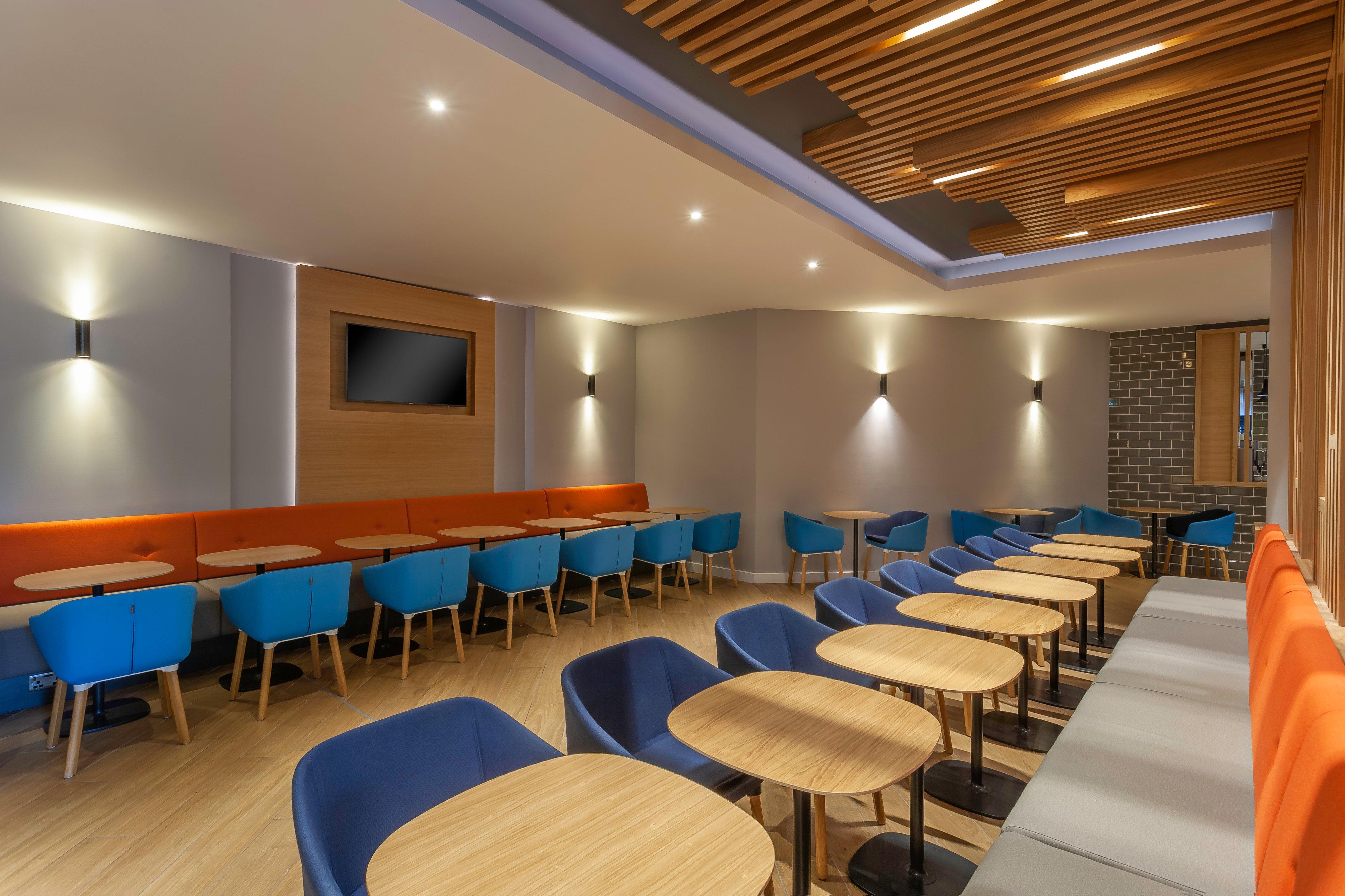 Holiday Inn Express Dublin-Airport By Ihg Santry Dış mekan fotoğraf